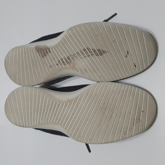 Allbirds Wool Runner Everyday Sneakers - Picture 11 of 11